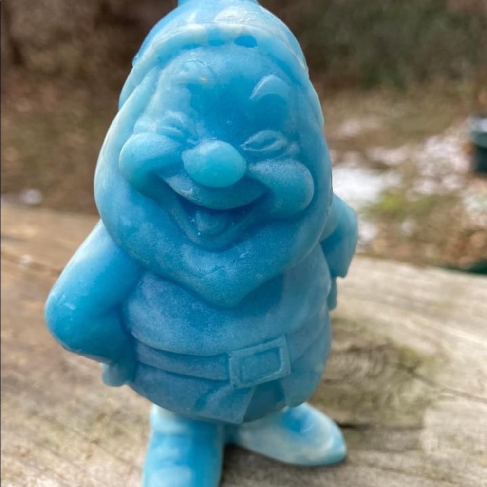 VTG Blue Disney Snow White & Seven Dwarves Cameonyx HAPPY figurine from WDW